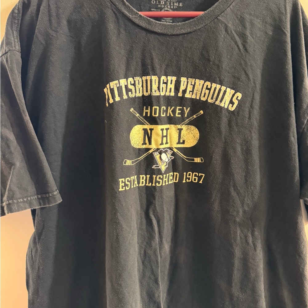 Pittsburgh Penguins Black Short Sleeve Hockey Tee